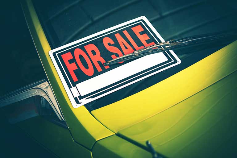 Should I sell my car privately? Should I sell my car privately?